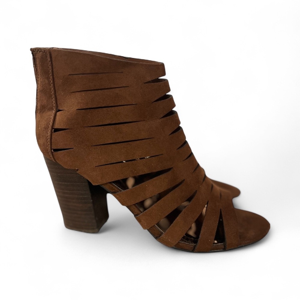 Carlos Santana Polly Suede Cutout Peep Toe Ankle Booties Heel Women‎ Size 8M Zip